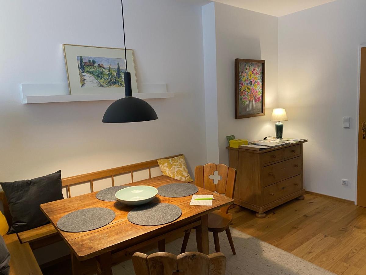 Glanz-Zeit-Apartment Glanz an der Weinstrasse Ngoại thất bức ảnh